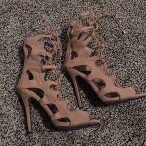 Tie up medium heel